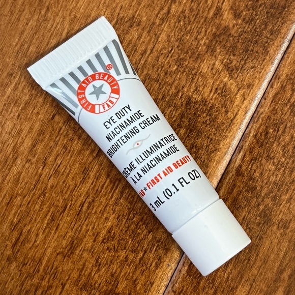 Skincare Bundle - Picture 3 of 6